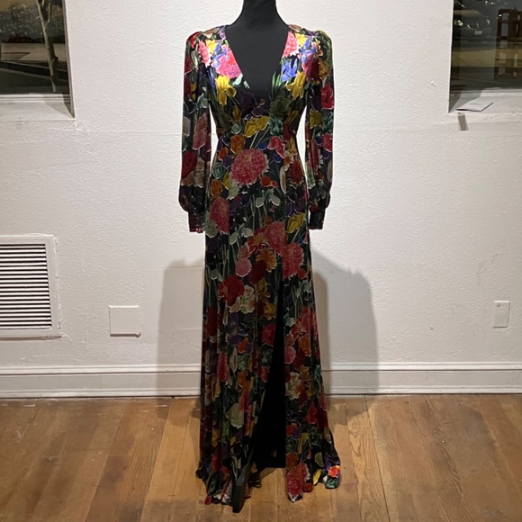 Alice & Olivia Tula Floral-print Devoré-Satin multi-color Tula burnout maxi - Picture 2 of 12